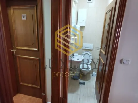 Rent, office space, 150m², Ljubović, Podgorica - image 6