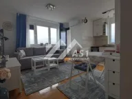 Izdavanje, trosoban stan, 54m², Grbavica, Novi Sad Sve Podlokacije - image 1