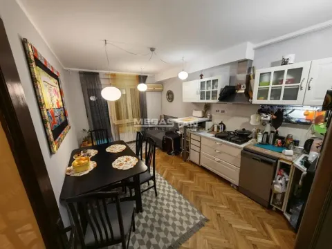 Sale, house, 240m², Pančevo, Srbija - image 11