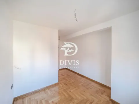 Prodaja, trosoban stan, 68m², Kluz, Zvezdara Sve Podlokacije - image 16
