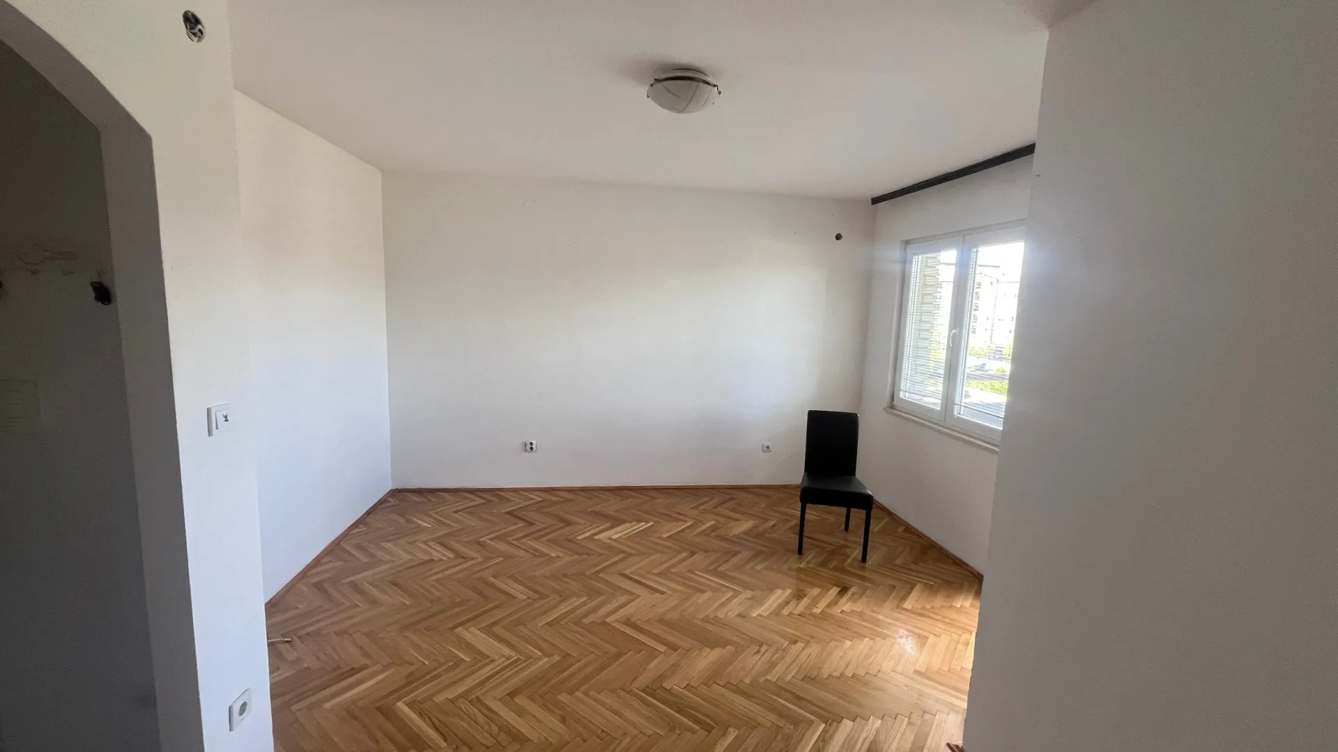 Prodaja, jednosoban stan, 42m², Centar, Nikšić