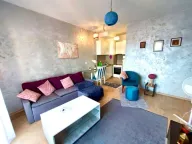 Izdavanje, dvosoban stan, 50m², City Kvart, Podgorica - image 1