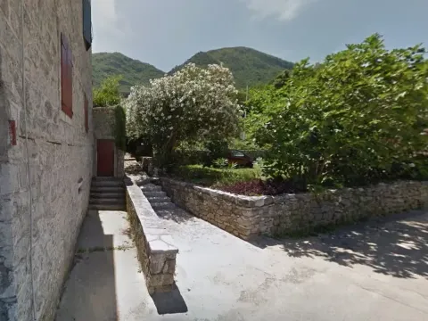 Prodaja, stan, 48m², Kotor, Crna Gora - image 2