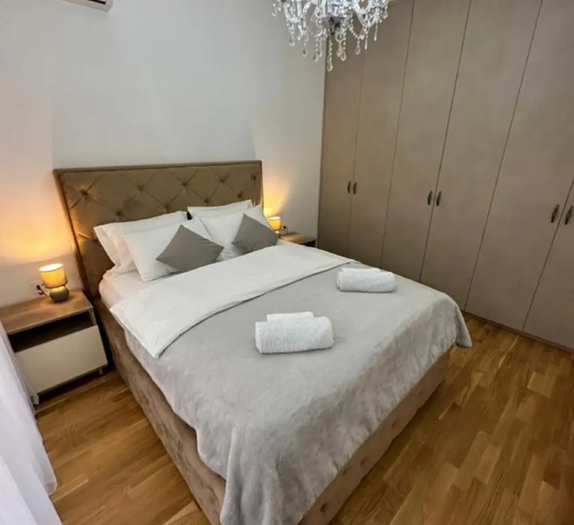 Izdavanje, dvosoban stan, 71m², Mažina, Tivat