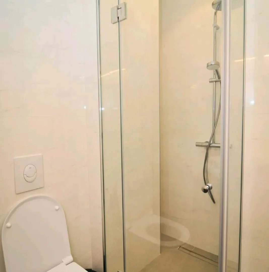 Prodaja, dvosoban stan, 80m², Tivat, Crna Gora