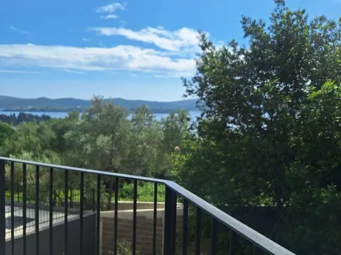 Izdavanje, jednosoban stan, 41m², Tripovići, Tivat - image 8