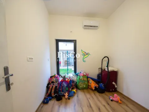 Prodaja, trosoban stan, 80m², Zabjelo, Podgorica - image 11