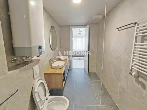 Rent, four bedroom apartment, 133m², Autokomanda, Voždovac Sve Podlokacije - image 15