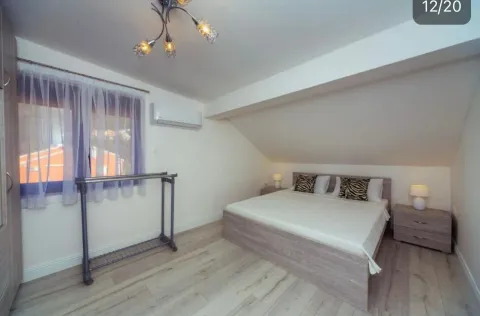 Rent, two bedroom apartment, 70m², Petrovac, Budva - image 9