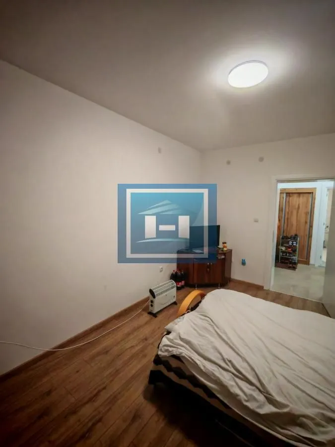 Prodaja, trosoban stan, 70m², Paraćin, Srbija
