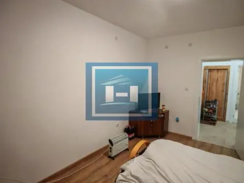 Prodaja, trosoban stan, 70m², Paraćin, Srbija - image 11