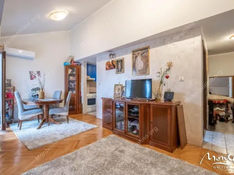 Sale, three bedroom apartment, 63m², Tivat, Crna Gora - image 13