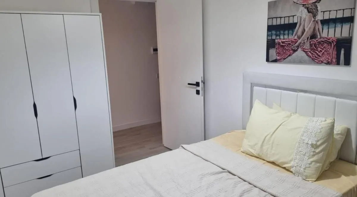 Prodaja, dvosoban stan, 69m², Tivat, Crna Gora