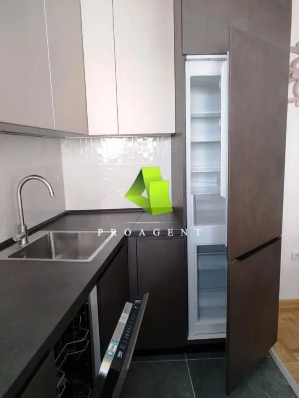 Izdavanje, jednosoban stan, 50m², Pantelej, Niš