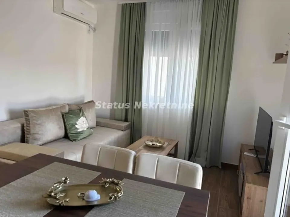 Izdavanje, jednosoban stan, 32m², Adice, Novi Sad Sve Podlokacije