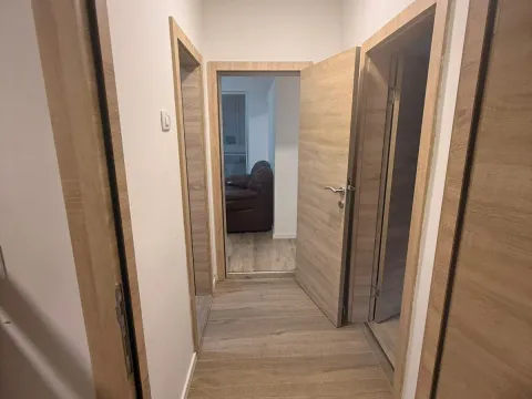 Izdavanje, dvosoban stan, 76m², Podgorica, Crna Gora - image 13