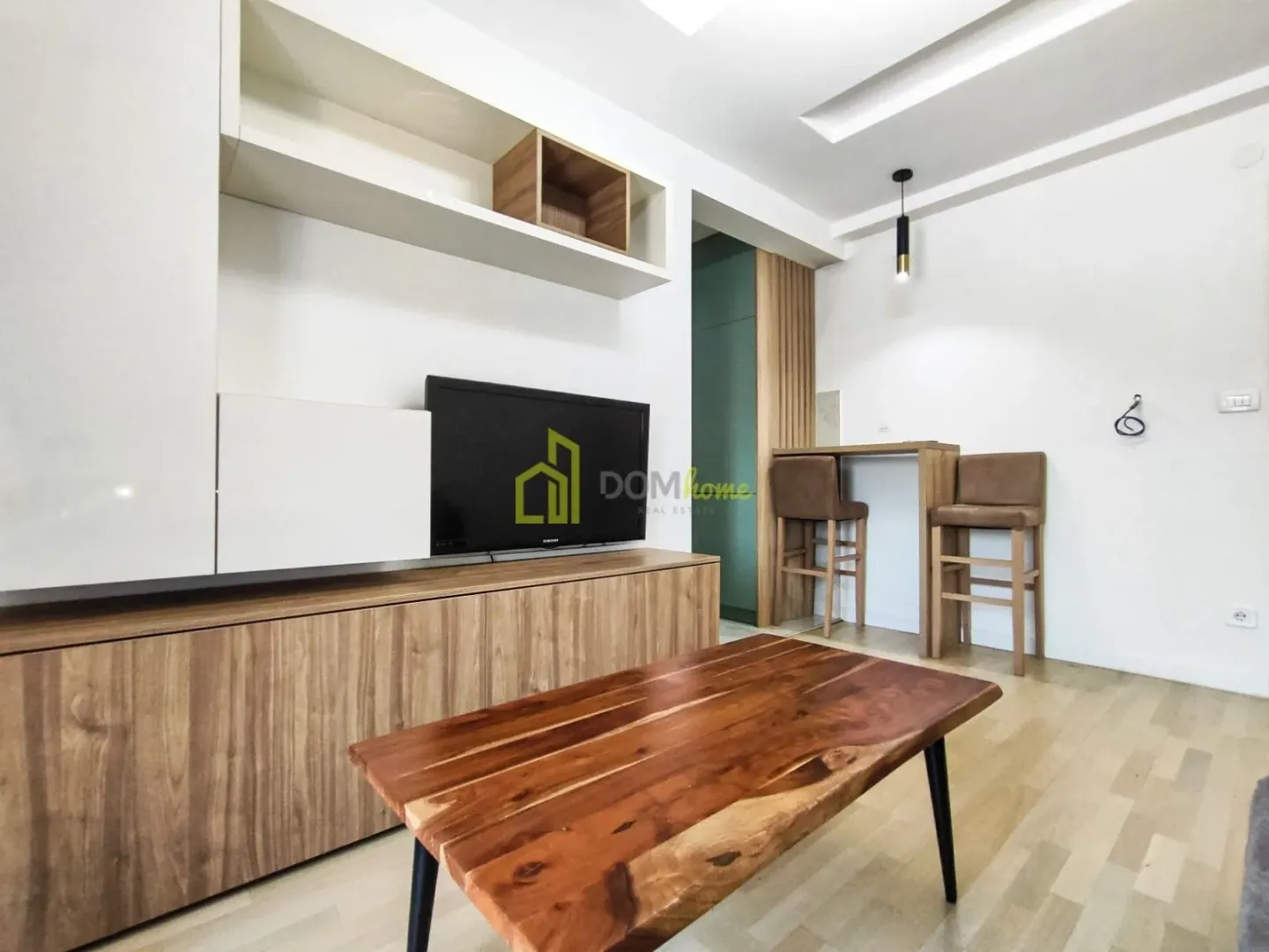 Izdavanje, jednosoban stan, 38m², Krivi Most, Podgorica