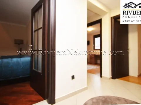 Prodaja, četvorosoban stan, 105m², Dobrota, Kotor - image 7