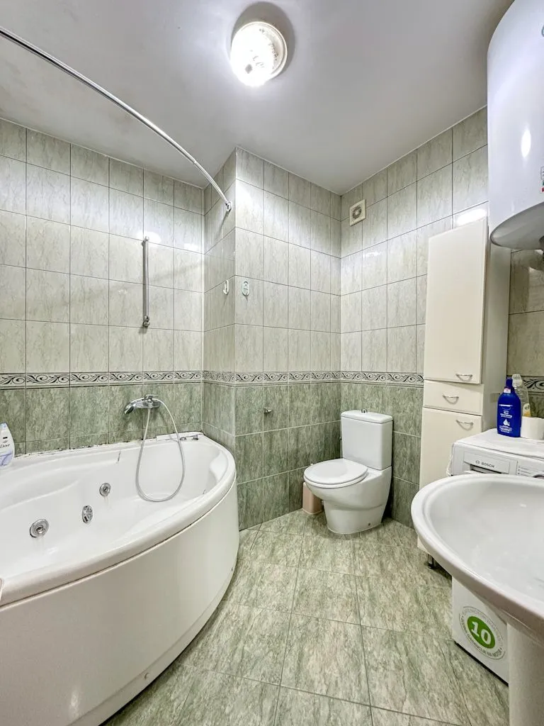Sale, three bedroom apartment, 136m², Gorica C, Podgorica