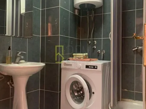 Izdavanje, jednosoban stan, 45m², Stari Aerodrom, Podgorica - image 4