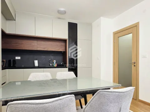 Rent, one bedroom apartment, 47m², City Kvart, Podgorica - image 5