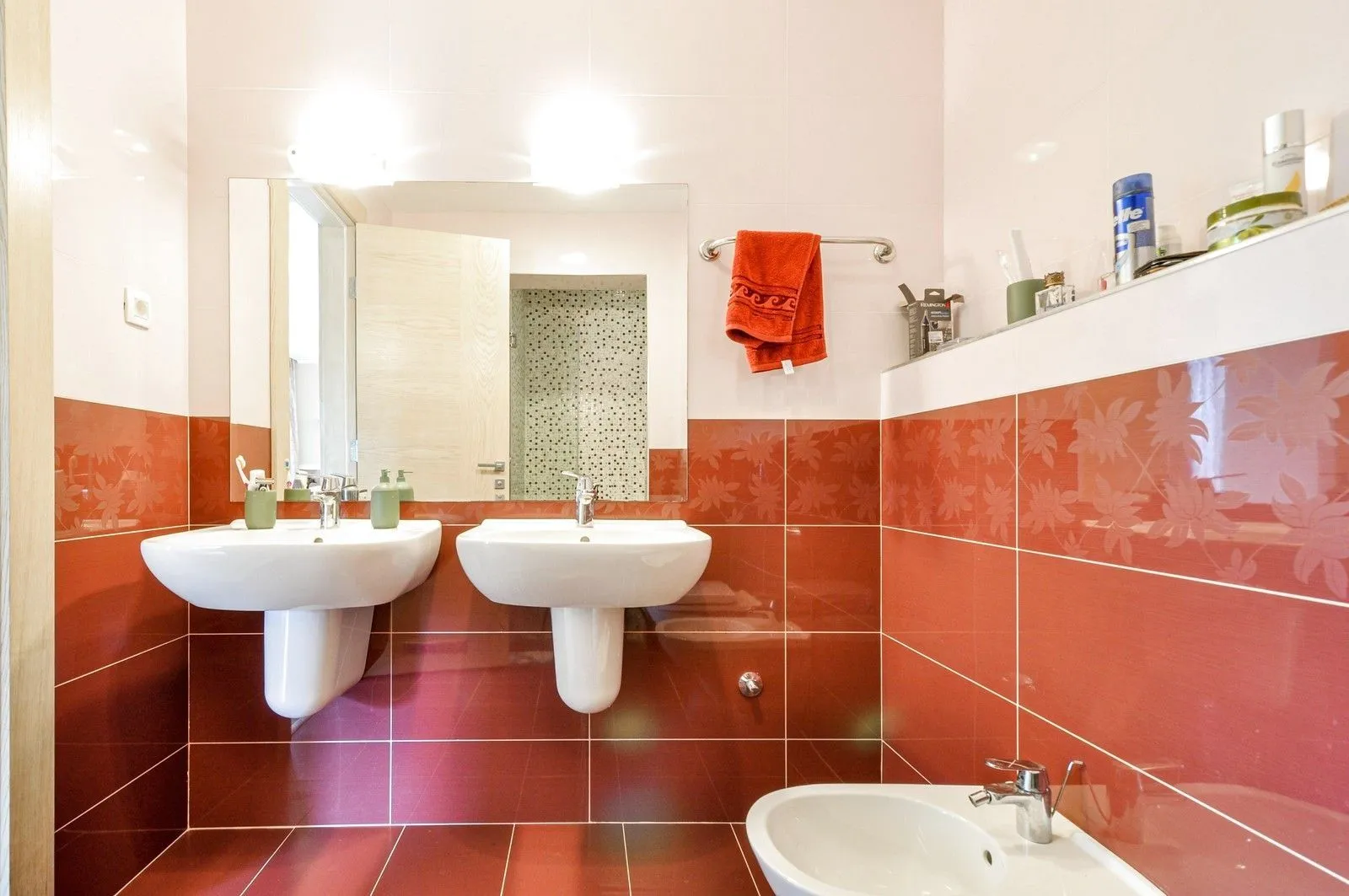 Sale, two bedroom apartment, 68m², Kostanjica, Kotor