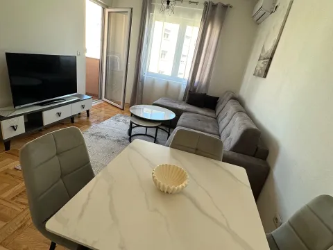 Izdavanje, jednosoban stan, 40m², Ljubović, Podgorica - image 7