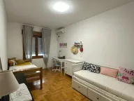 Izdavanje, dvosoban stan, 72m², Centar, Tivat - image 20
