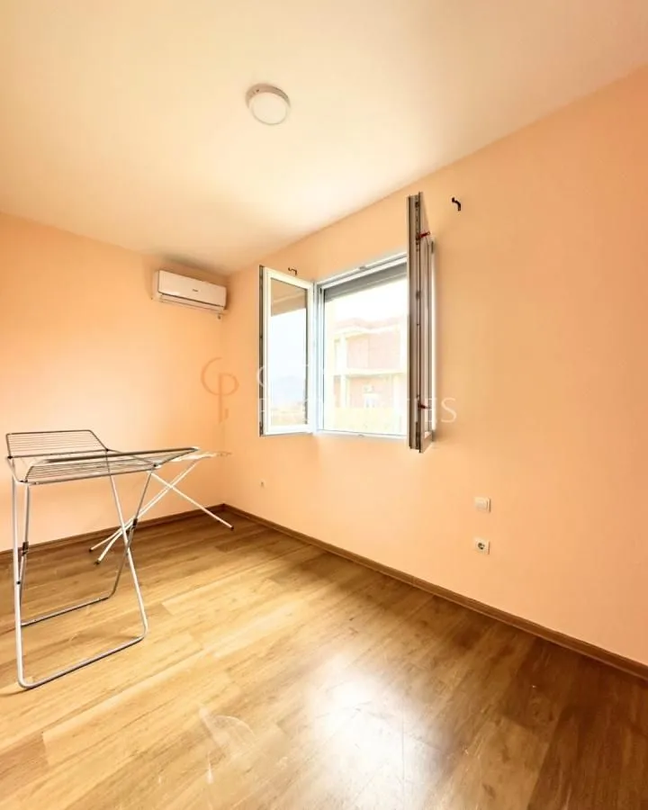 Rent, house, 150m², Donji Kokoti, Podgorica