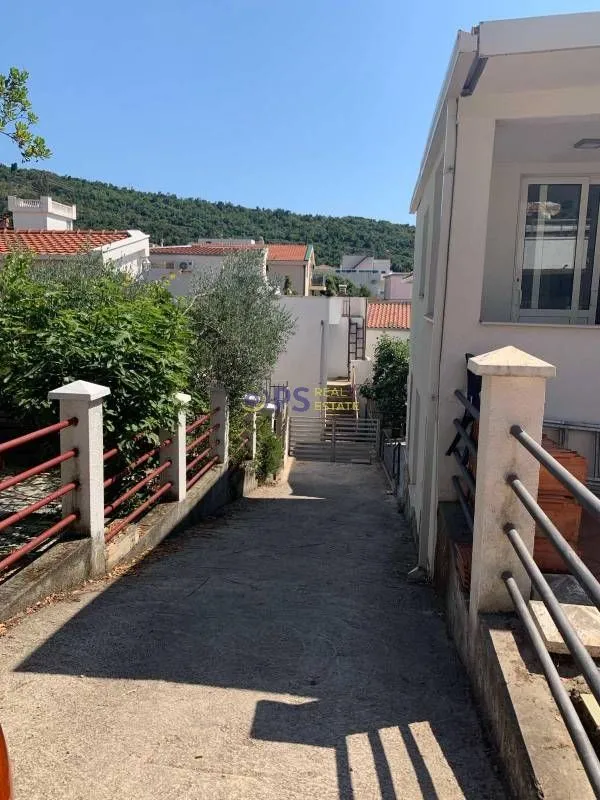 Prodaja, kuća, 117m², Bar, Crna Gora