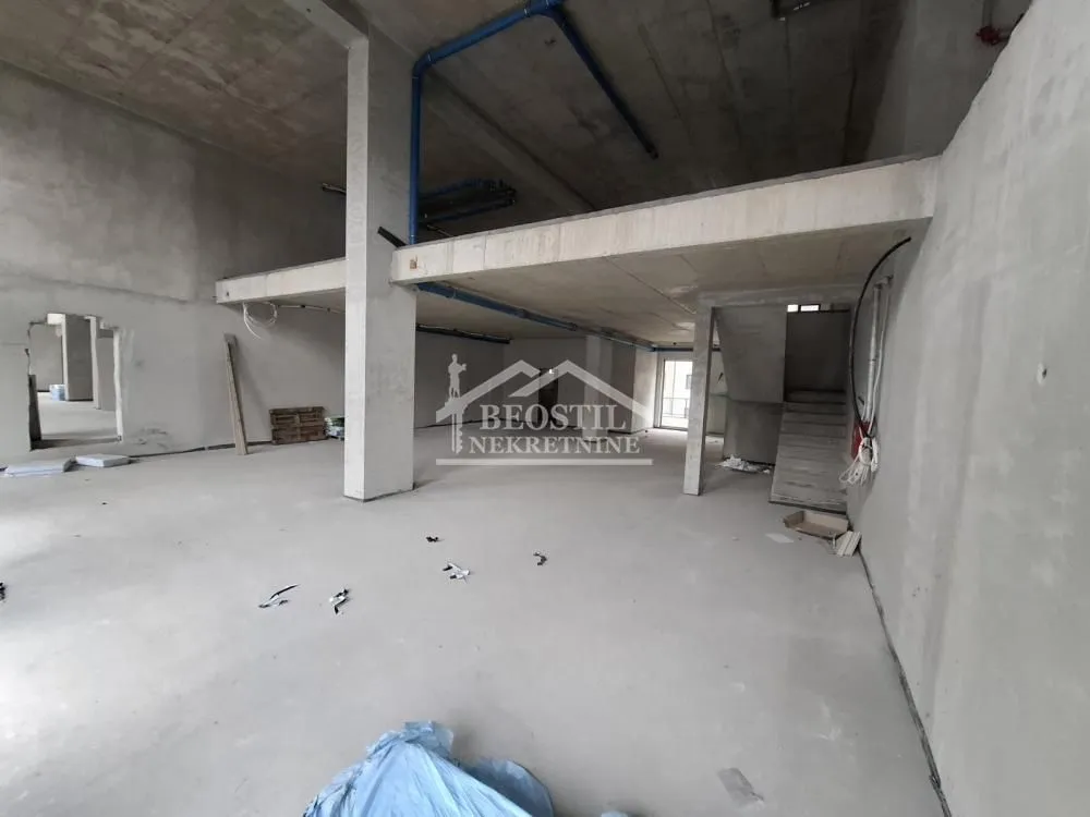 Sale, office space, 630m², Banovo Brdo, Beograd