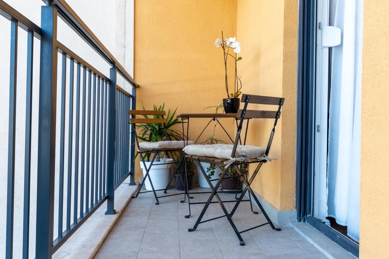 Izdavanje, jednosoban stan, 56m², Bijela, Herceg Novi