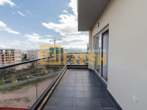 Izdavanje, trosoban stan, 90m², Master Kvart, Podgorica - image 12