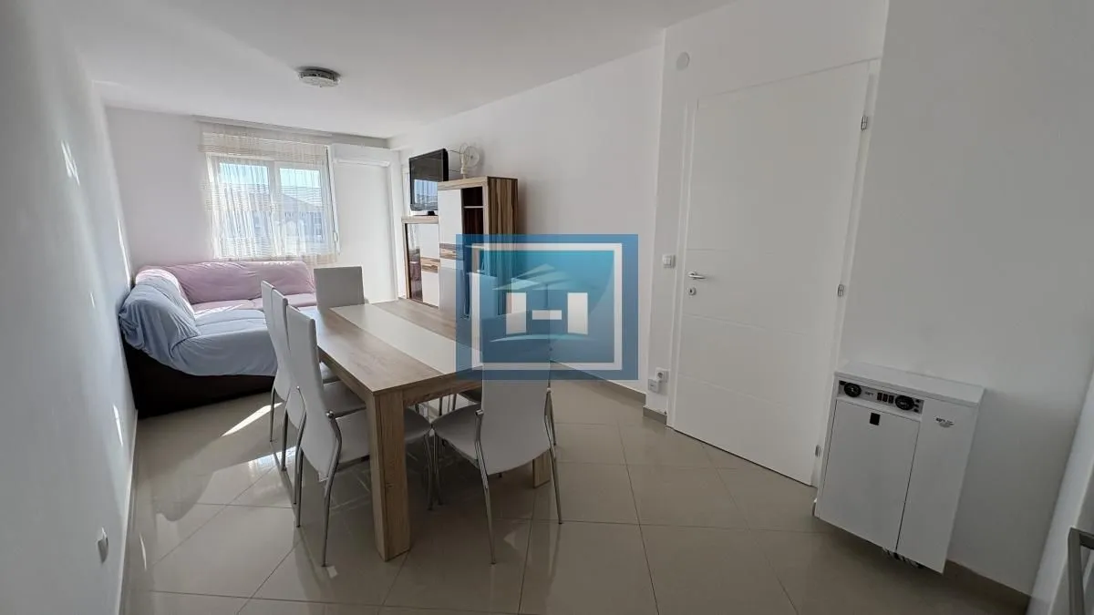 Izdavanje, jednosoban stan, 44m², Centar, Jagodina