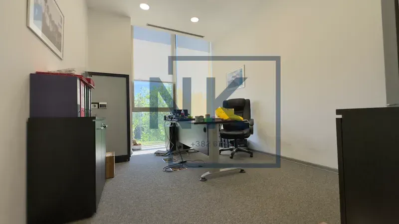 Rent, office space, 106m², Centar, Podgorica