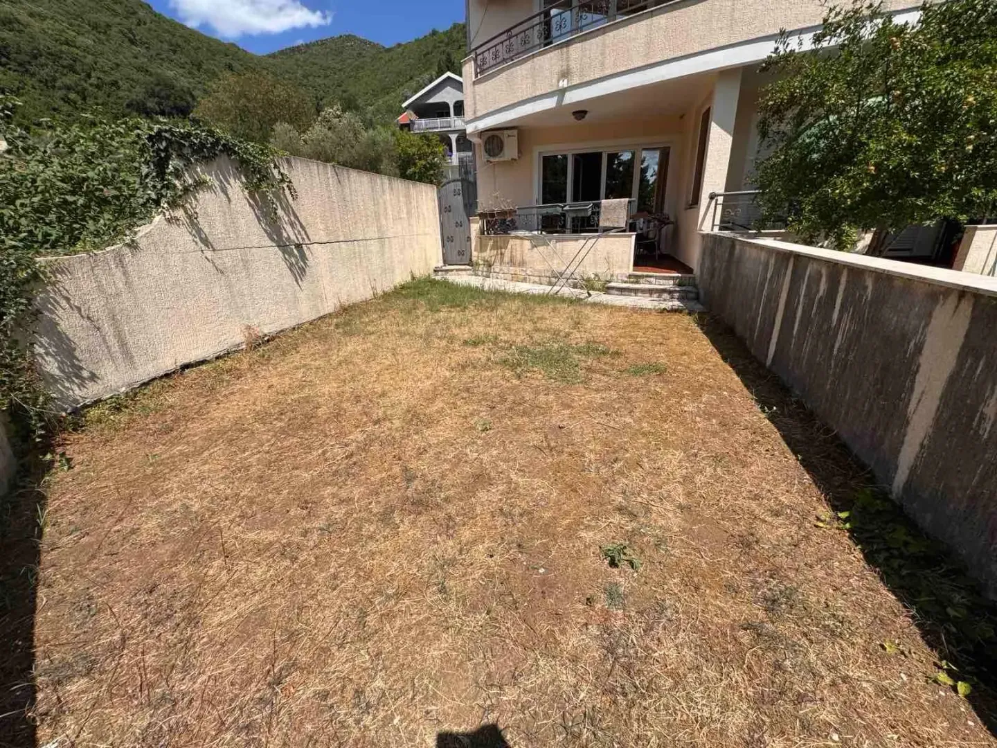 Prodaja, garsonjera, 38m², Donja Lastva, Tivat