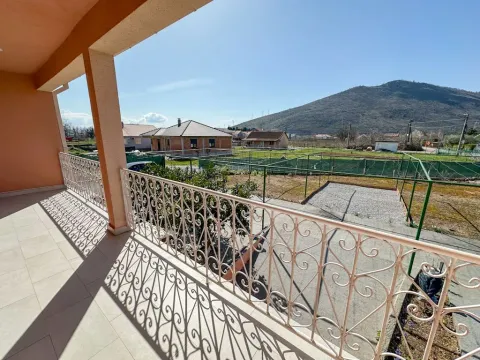 Rent, house, 104m², Tološi, Podgorica - image 8