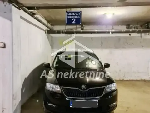 Izdavanje, trosoban stan, 78m², Vračar Hram, Vračar Sve Podlokacije - image 16