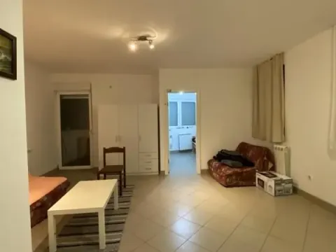 Prodaja, jednosoban stan, 40m², Kluz, Zvezdara Sve Podlokacije - image 3