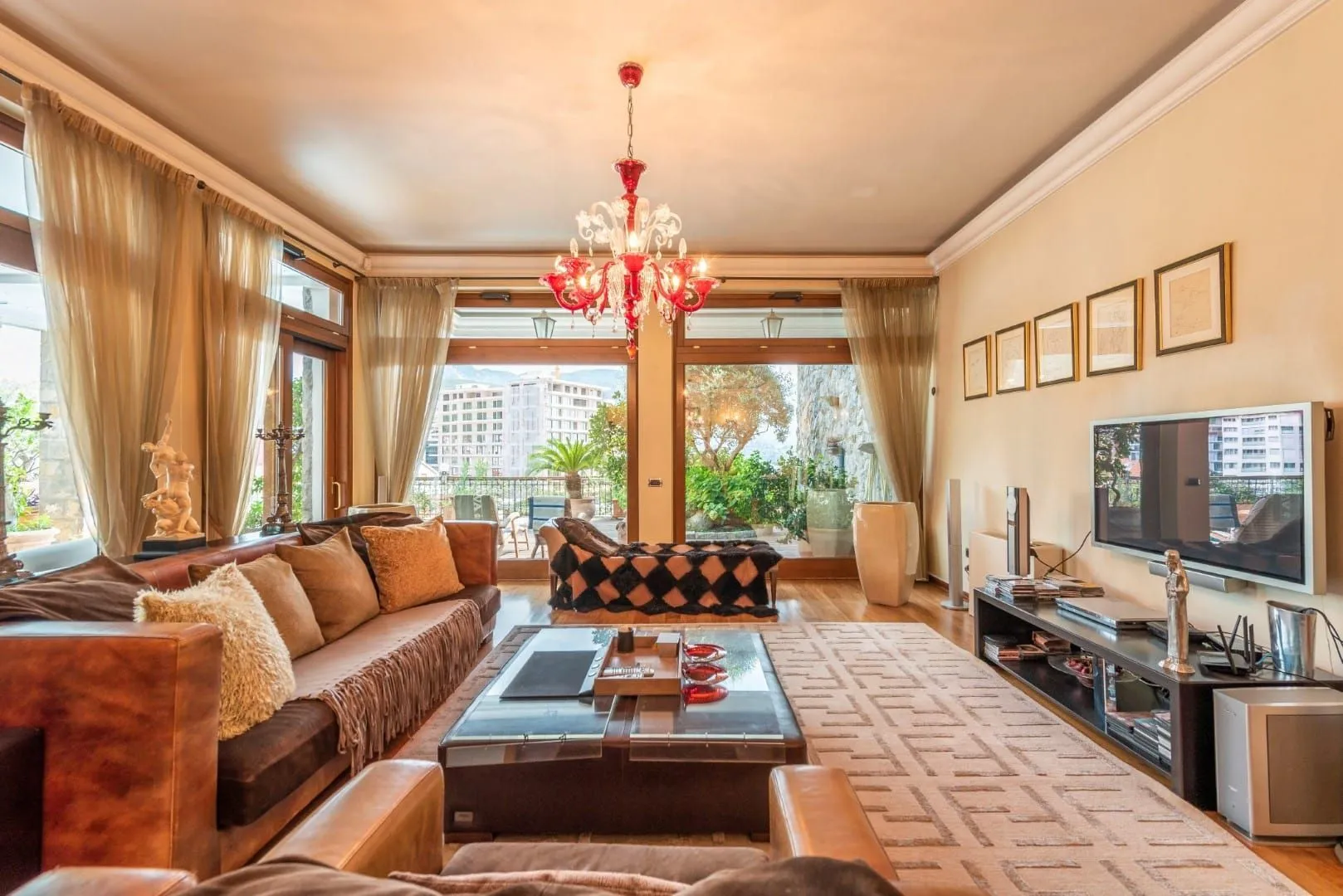 Sale, house, 1264m², Gospoština, Budva