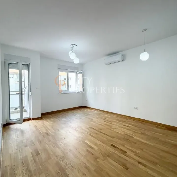 Rent, apartment, 64m², City Kej, Podgorica