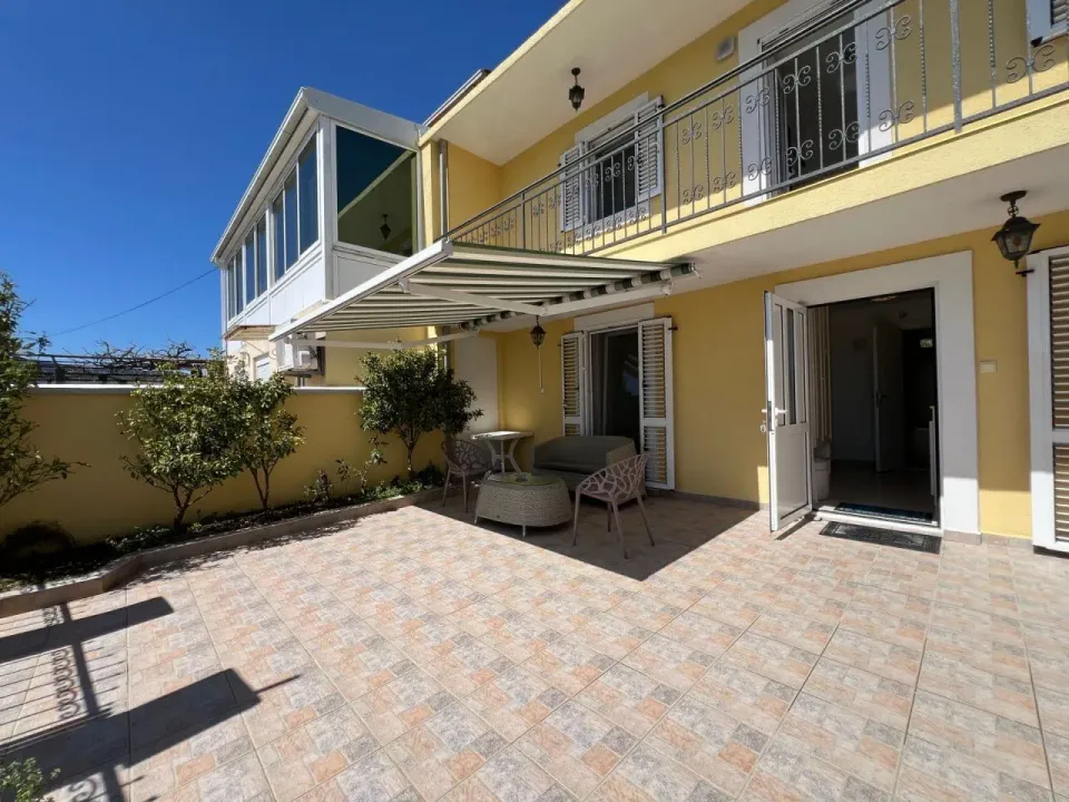 Sale, house, 75m², Savina, Herceg Novi