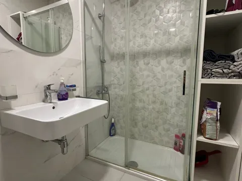 Rent, one bedroom apartment, 42m², Central Point, Podgorica - image 10