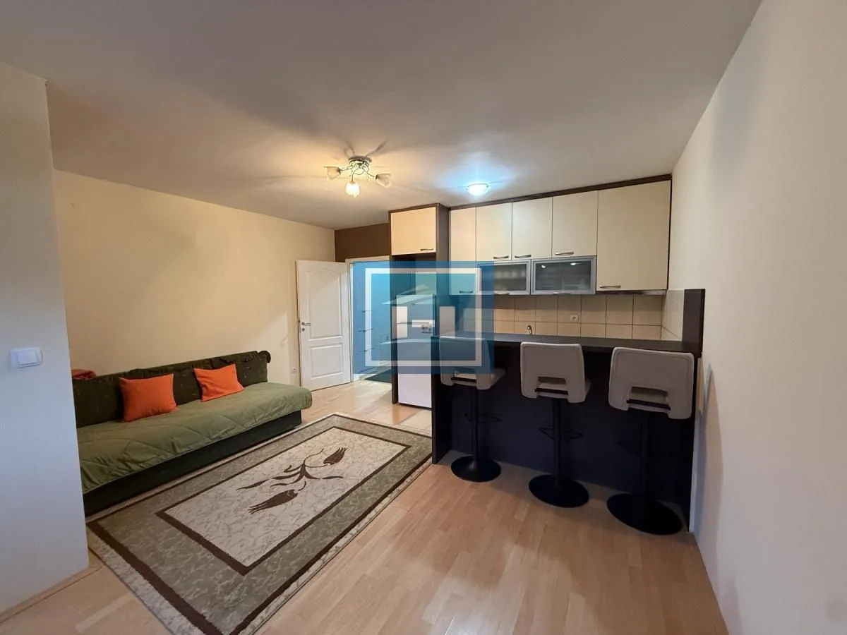 Rent, studio apartment, 29m², Centar, Jagodina
