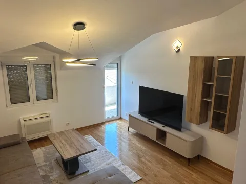 Stan in Momišići
