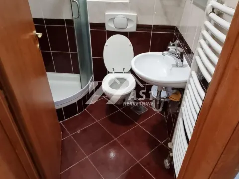 Izdavanje, jednosoban stan, 30m², Bulevar Oslobodjenja, Novi Sad Sve Podlokacije - image 15