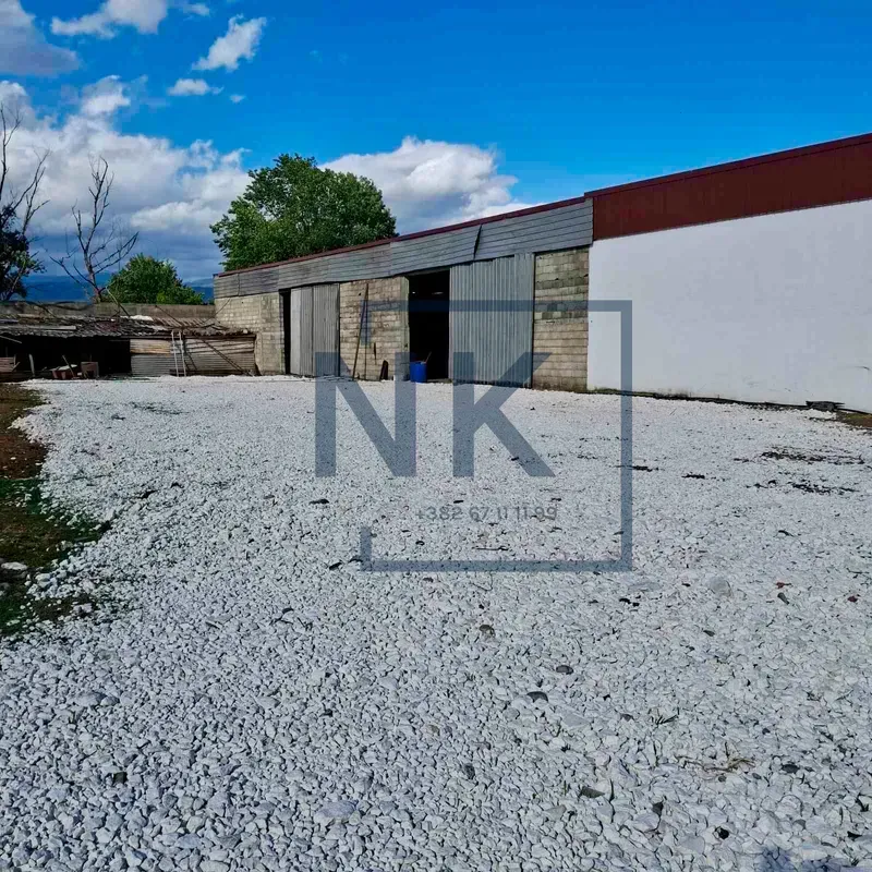 Izdavanje, poslovni prostor, 1000m², Mareza, Podgorica