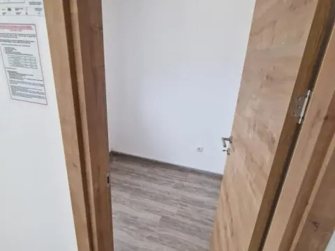 Rent, office space, 300m², Veternik, Novi Sad Sve Podlokacije - image 35