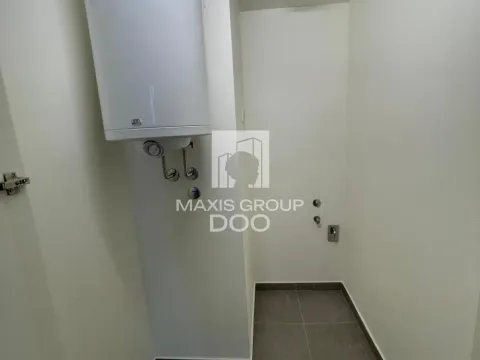 Izdavanje, poslovni prostor, 55m², Savski Venac, Beograd - image 9