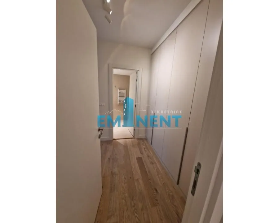 Rent, four bedroom apartment, 109m², Savski Venac, Beograd